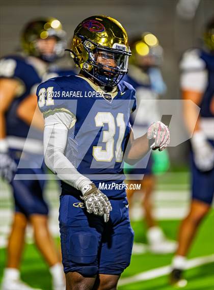 Thumbnail 3 in Klein Collins vs. The Woodlands (UIL 6A D1 Football Area) photogallery.