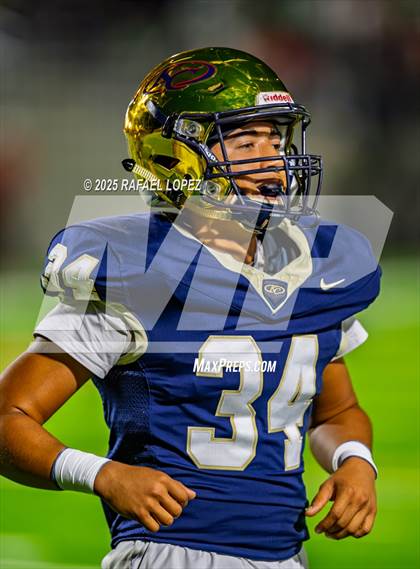 Thumbnail 2 in Klein Collins vs. The Woodlands (UIL 6A D1 Football Area) photogallery.