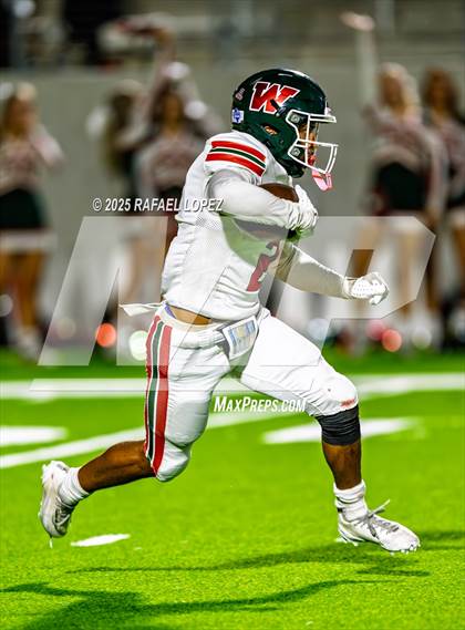 Thumbnail 2 in Klein Collins vs. The Woodlands (UIL 6A D1 Football Area) photogallery.