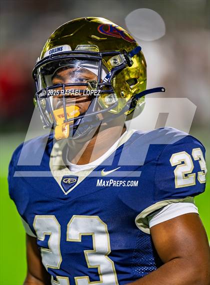 Thumbnail 3 in Klein Collins vs. The Woodlands (UIL 6A D1 Football Area) photogallery.