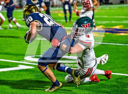 Thumbnail 1 in Klein Collins vs. The Woodlands (UIL 6A D1 Football Area) photogallery.