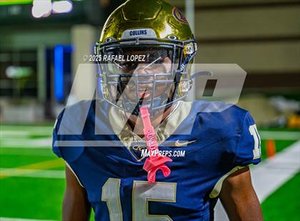 Thumbnail 3 in Klein Collins vs. The Woodlands (UIL 6A D1 Football Area) photogallery.