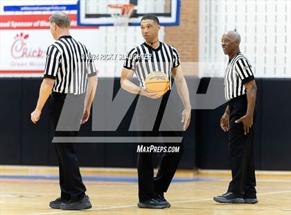 Thumbnail 2 in Pattonville vs Alton (SWIC SHOWDOWN) photogallery.