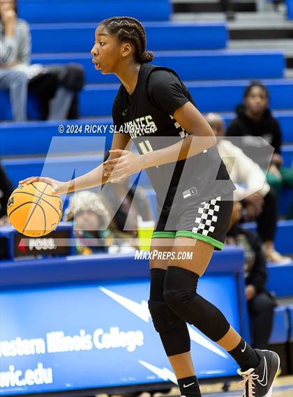 Thumbnail 1 in Pattonville vs Alton (SWIC SHOWDOWN) photogallery.