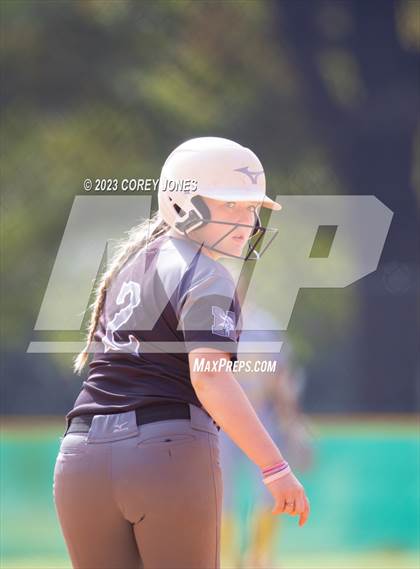 Thumbnail 2 in Harris County vs Northgate (GHSA 5A State Tournament) photogallery.