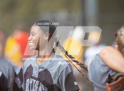Thumbnail 1 in Harris County vs Northgate (GHSA 5A State Tournament) photogallery.