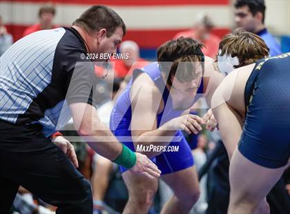 Thumbnail 2 in GIAA Traditional State Semifinals photogallery.