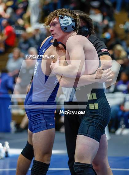 Thumbnail 1 in GIAA Traditional State Semifinals photogallery.