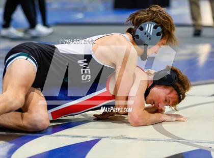 Thumbnail 3 in GIAA Traditional State Semifinals photogallery.