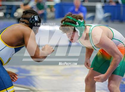 Thumbnail 2 in GIAA Traditional State Semifinals photogallery.