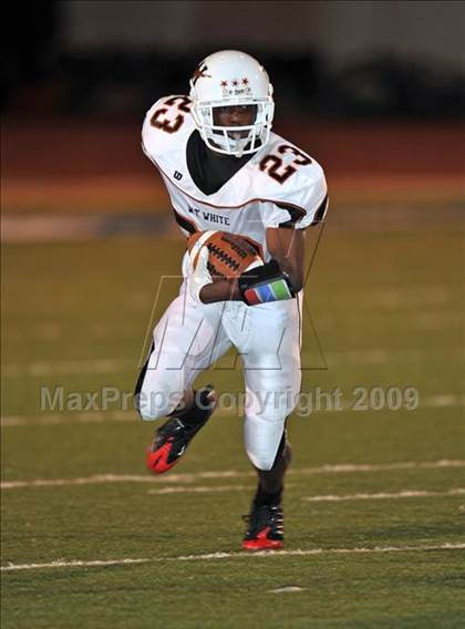 Thumbnail 3 in White @ Creekview photogallery.