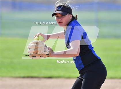 Thumbnail 3 in Charter Oak @ Diamond Ranch photogallery.