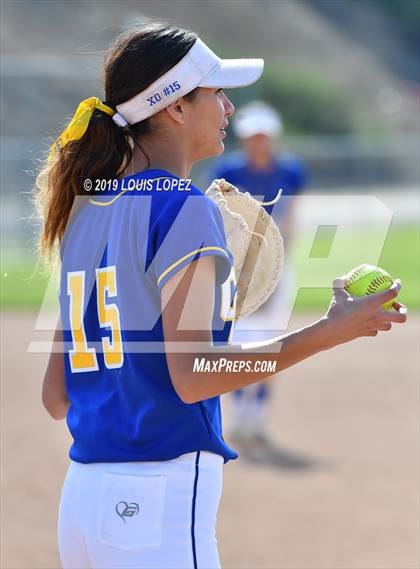 Thumbnail 3 in Charter Oak @ Diamond Ranch photogallery.