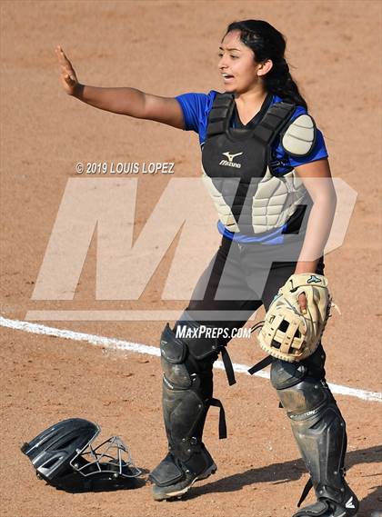 Thumbnail 3 in Charter Oak @ Diamond Ranch photogallery.