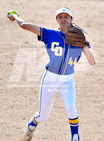 Thumbnail 3 in Charter Oak @ Diamond Ranch photogallery.