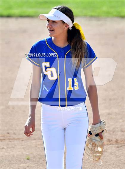Thumbnail 3 in Charter Oak @ Diamond Ranch photogallery.