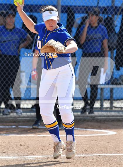 Thumbnail 1 in Charter Oak @ Diamond Ranch photogallery.