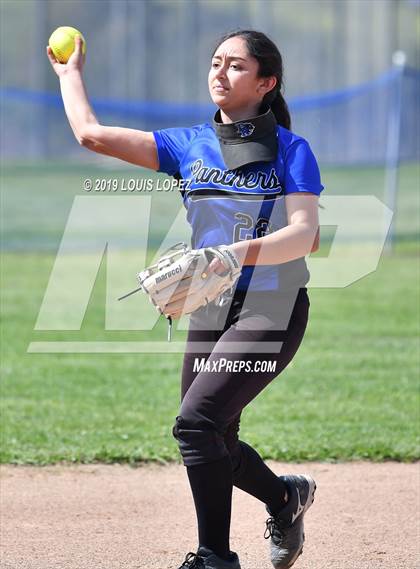 Thumbnail 1 in Charter Oak @ Diamond Ranch photogallery.