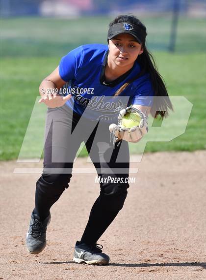 Thumbnail 1 in Charter Oak @ Diamond Ranch photogallery.