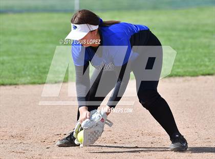 Thumbnail 1 in Charter Oak @ Diamond Ranch photogallery.