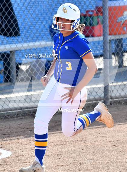 Thumbnail 3 in Charter Oak @ Diamond Ranch photogallery.