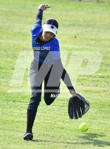 Thumbnail 1 in Charter Oak @ Diamond Ranch photogallery.