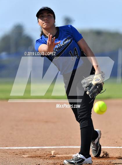 Thumbnail 1 in Charter Oak @ Diamond Ranch photogallery.