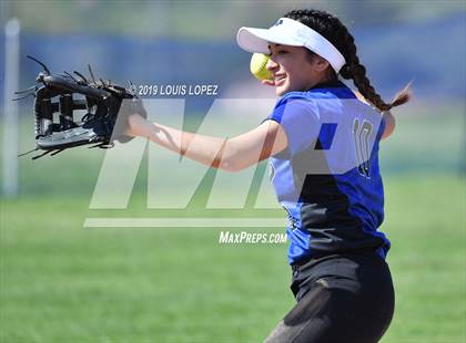 Thumbnail 1 in Charter Oak @ Diamond Ranch photogallery.