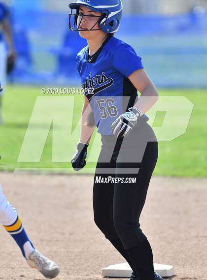 Thumbnail 1 in Charter Oak @ Diamond Ranch photogallery.