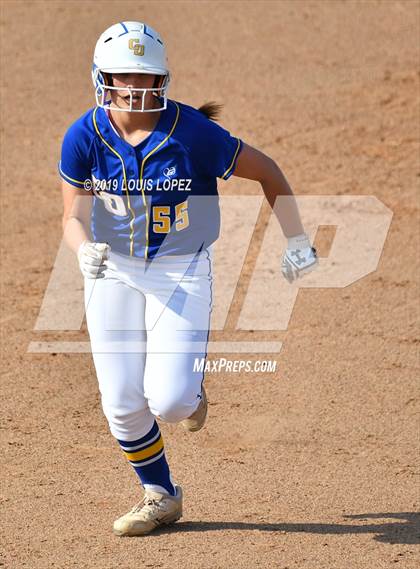 Thumbnail 1 in Charter Oak @ Diamond Ranch photogallery.