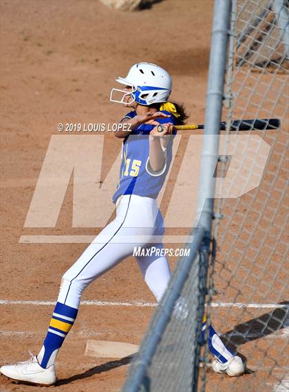 Thumbnail 2 in Charter Oak @ Diamond Ranch photogallery.
