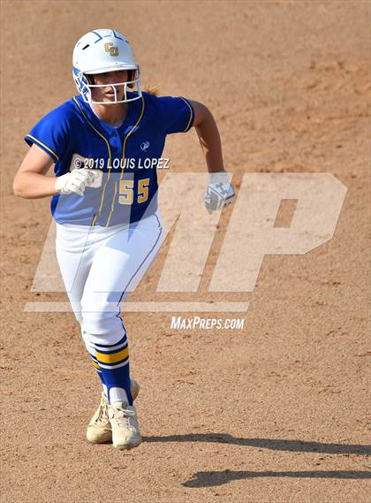 Thumbnail 2 in Charter Oak @ Diamond Ranch photogallery.