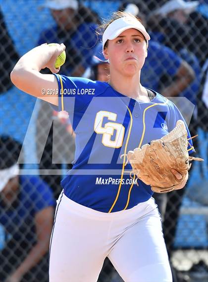 Thumbnail 3 in Charter Oak @ Diamond Ranch photogallery.