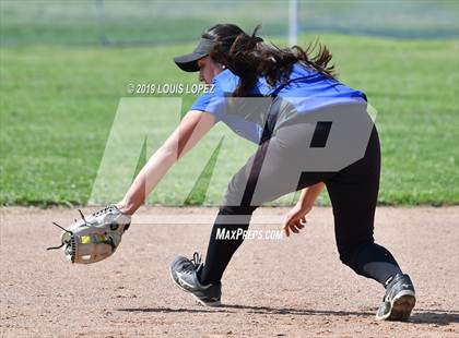 Thumbnail 3 in Charter Oak @ Diamond Ranch photogallery.