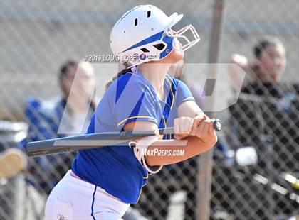 Thumbnail 3 in Charter Oak @ Diamond Ranch photogallery.
