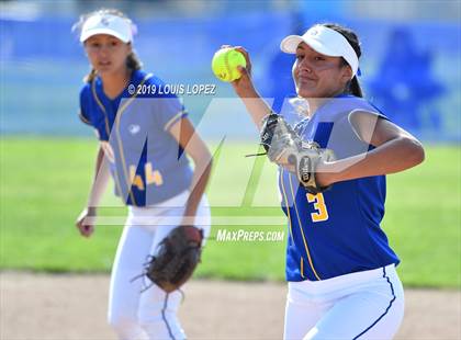 Thumbnail 3 in Charter Oak @ Diamond Ranch photogallery.
