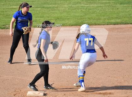 Thumbnail 2 in Charter Oak @ Diamond Ranch photogallery.