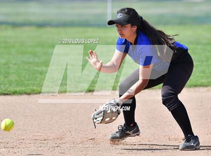 Thumbnail 1 in Charter Oak @ Diamond Ranch photogallery.