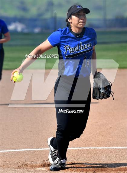 Thumbnail 1 in Charter Oak @ Diamond Ranch photogallery.