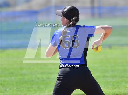 Thumbnail 2 in Charter Oak @ Diamond Ranch photogallery.