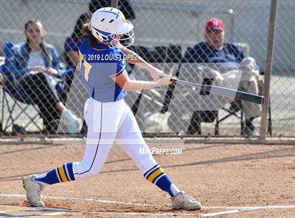 Thumbnail 3 in Charter Oak @ Diamond Ranch photogallery.