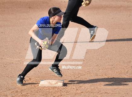 Thumbnail 3 in Charter Oak @ Diamond Ranch photogallery.