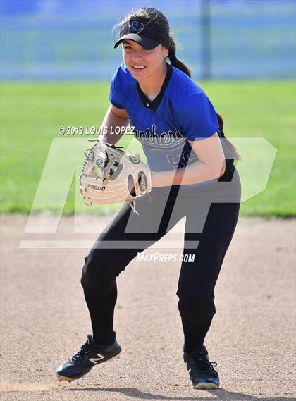 Thumbnail 2 in Charter Oak @ Diamond Ranch photogallery.