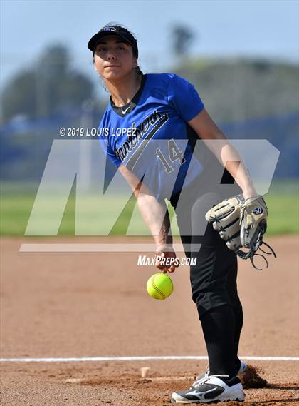 Thumbnail 2 in Charter Oak @ Diamond Ranch photogallery.