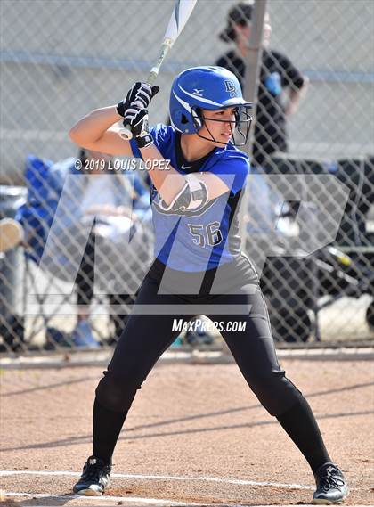 Thumbnail 2 in Charter Oak @ Diamond Ranch photogallery.