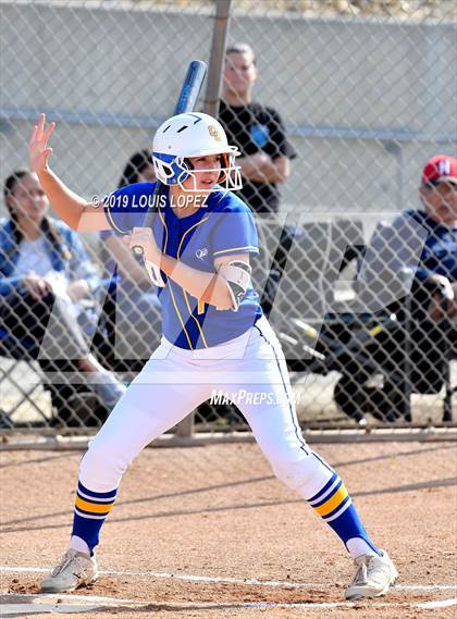 Thumbnail 1 in Charter Oak @ Diamond Ranch photogallery.