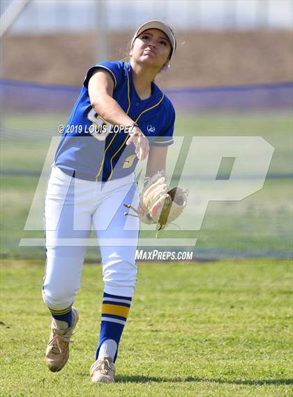 Thumbnail 1 in Charter Oak @ Diamond Ranch photogallery.