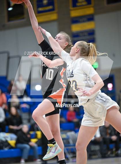 Thumbnail 1 in West Seattle vs Central Kitsap (3A Opening Round) photogallery.