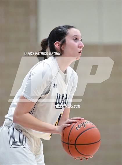 Thumbnail 1 in West Seattle vs Central Kitsap (3A Opening Round) photogallery.