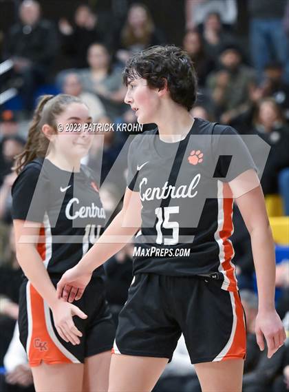 Thumbnail 2 in West Seattle vs Central Kitsap (3A Opening Round) photogallery.